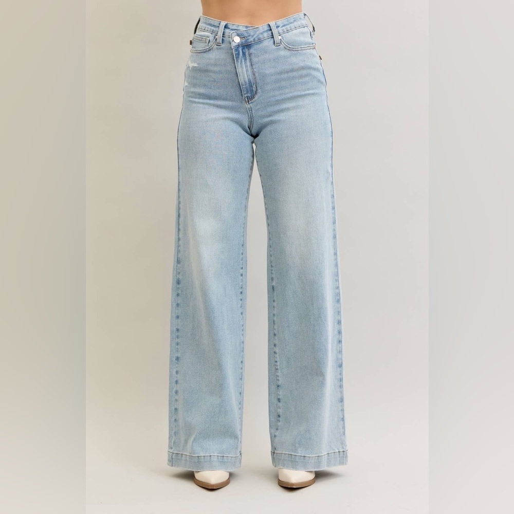 Judy Blue High Waist Retro Wide Criss-Cross Waistband Mild Destroy Jeans